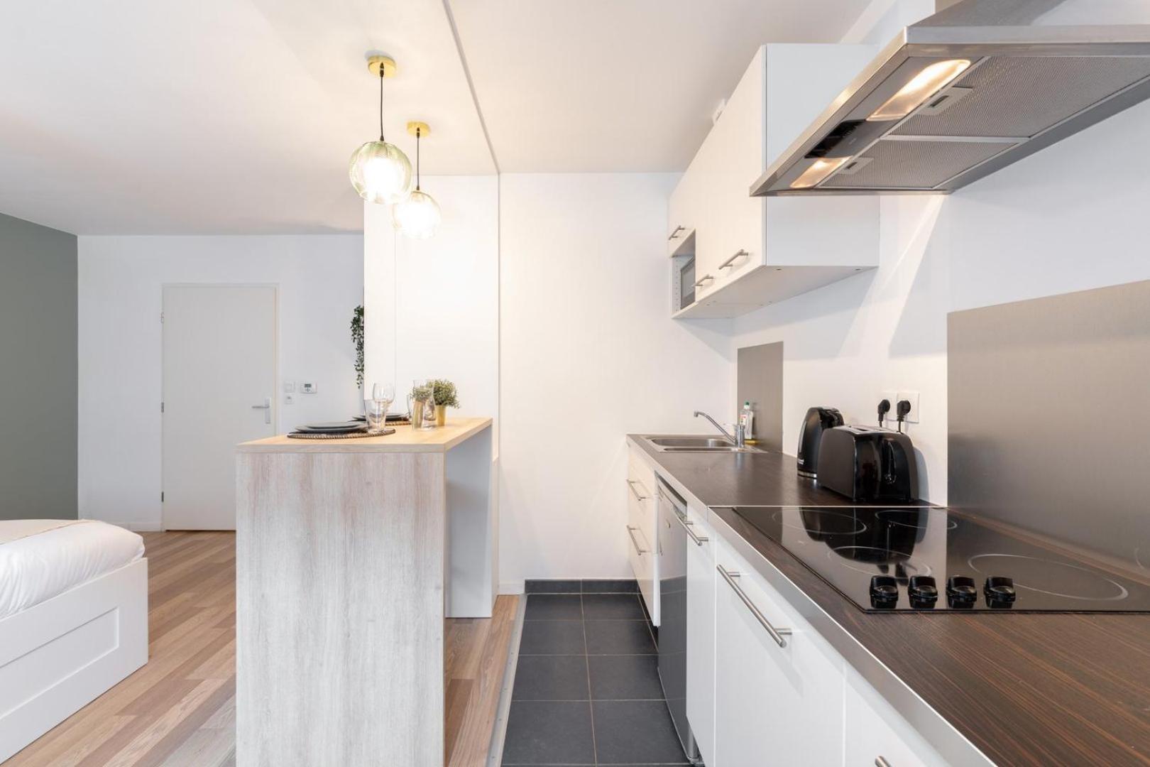 Wazemmes - Functional Studio With Parking Space! Lille Exterior photo
